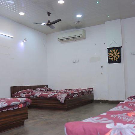 Madan Residency , Amritsar Hotel Exterior photo